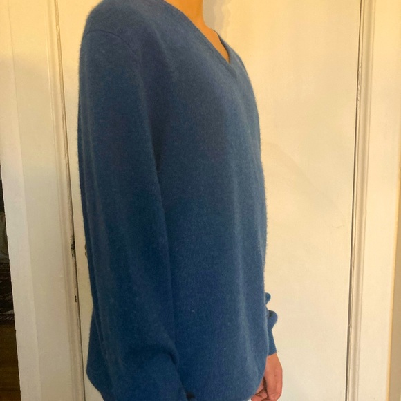 Club Room Other - 100%Cashmere sweater. Soft and warm.